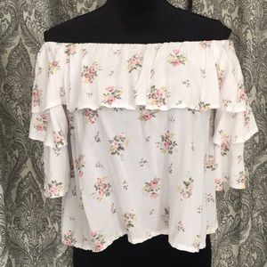 MADE IN ITALY FLORAL PEASANT TOP